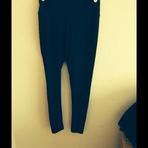 Super comfortable black yoga pants