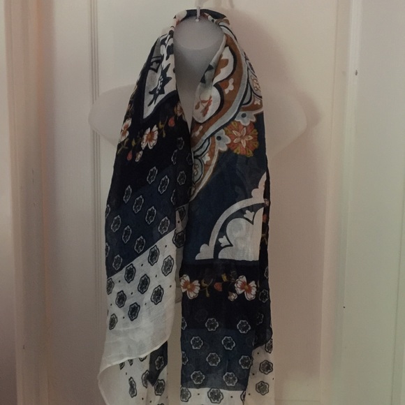 Summer scarf