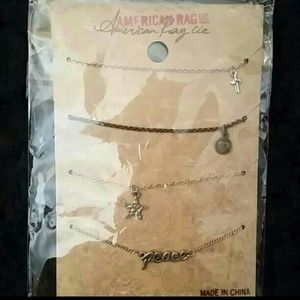 4 brand new necklaces