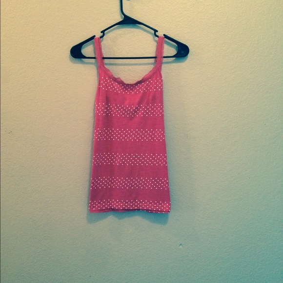 Coral top