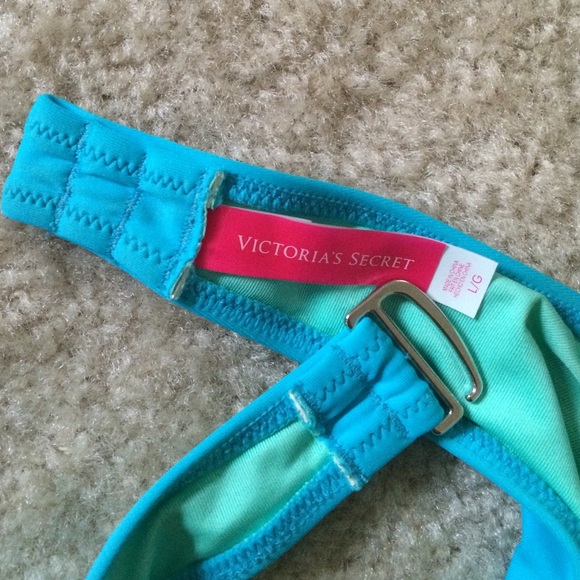 Victoria's Secret bandeau swim top - Picture 2 of 3