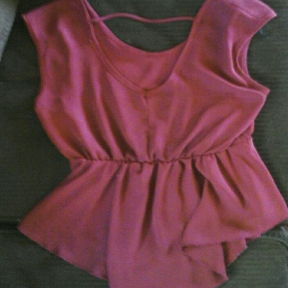 Silky burgendy top - Picture 4 of 4