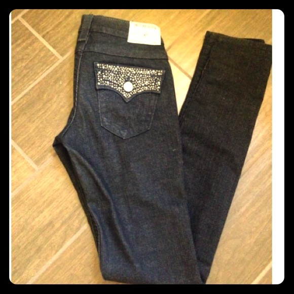 TRUE RELIGION JEANS