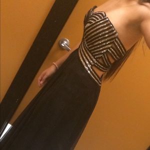 Black prom dress