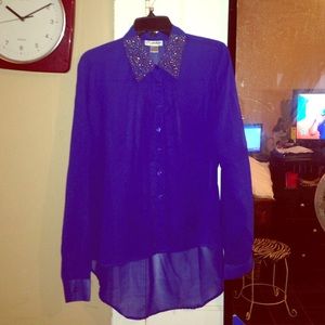 Blue studded collar high low shirt
