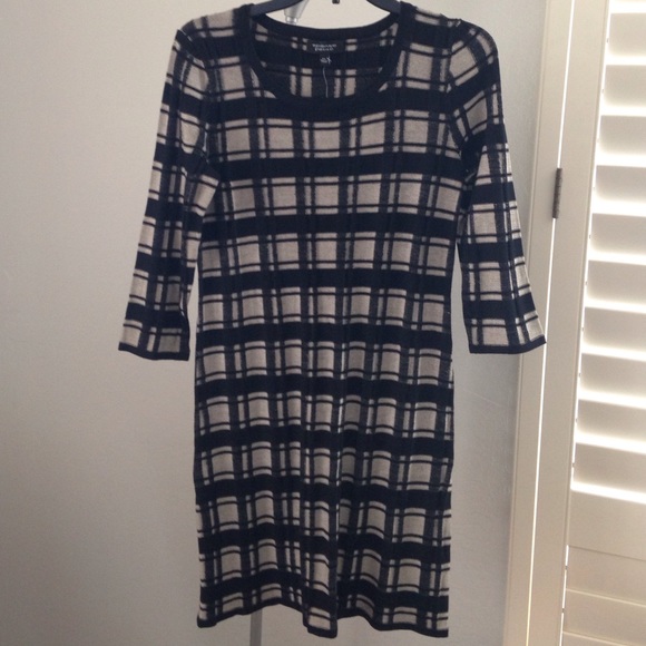 Spenser Petite Three-Quarter-Sleeve Dress