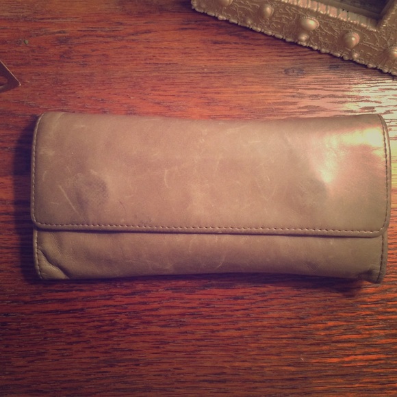 Hobo clutch/wallet