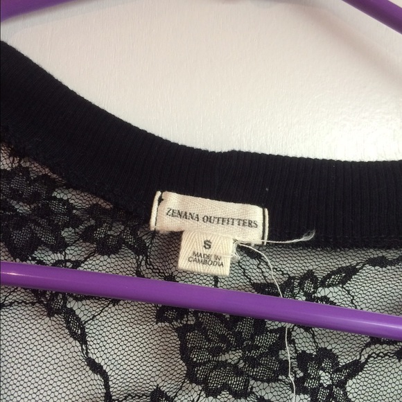 Lace top❤️ - Picture 2 of 2