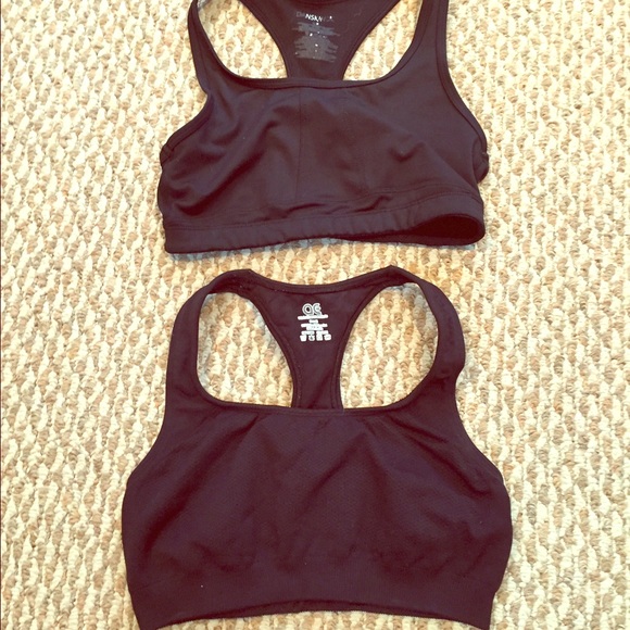 2 small sport bras