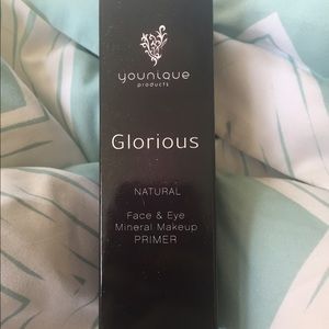 Younique glorious primer