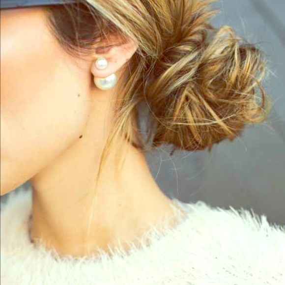 Double sided "pearl" earrings