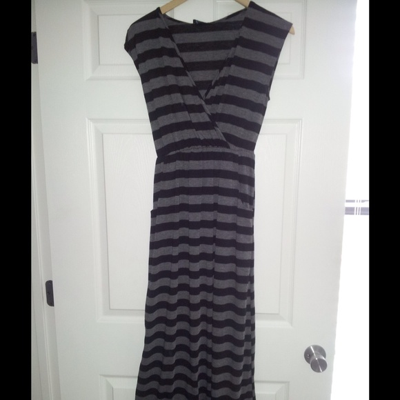 Stripped maxi dress. NWT