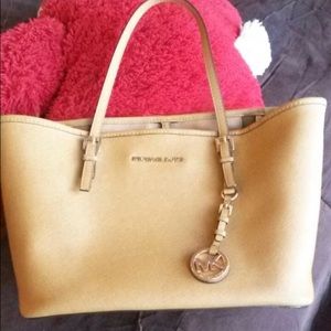 Authentic mk bag!