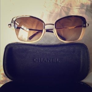 Chanel 4184 retro suns