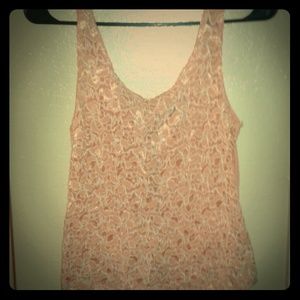 Cute peachy pink shirt ????