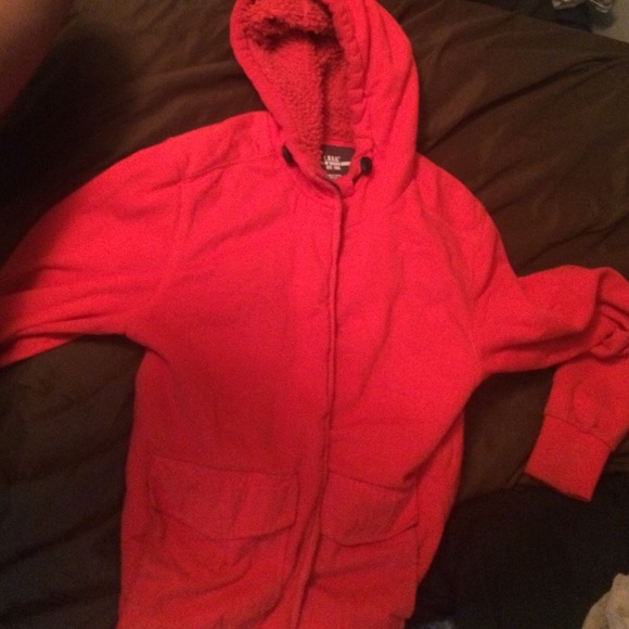 Brand-new Hollister  sweater