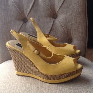 "Tumble" Steven by Steve Madden wedges