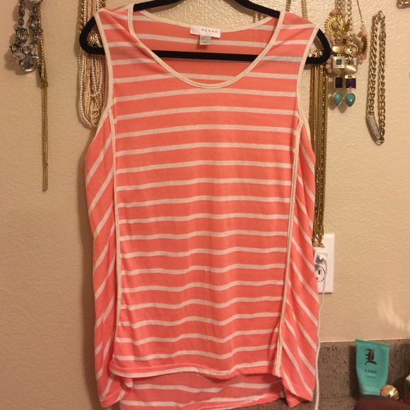 Salmon top - Picture 1 of 1