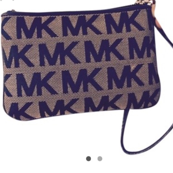 Michael Kors Wristlet.