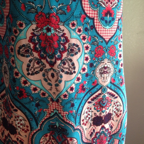 NWOT "Barcelona" mini shift dress - Picture 2 of 3
