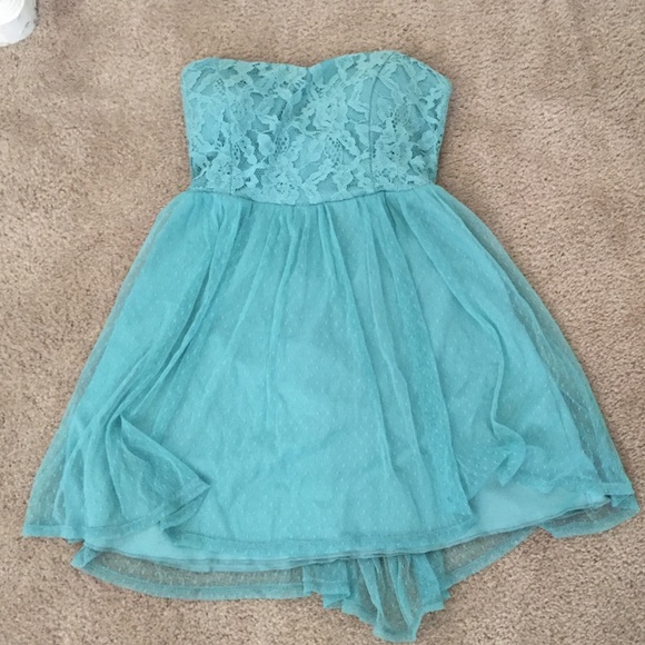 Sleeveless dress! 👗