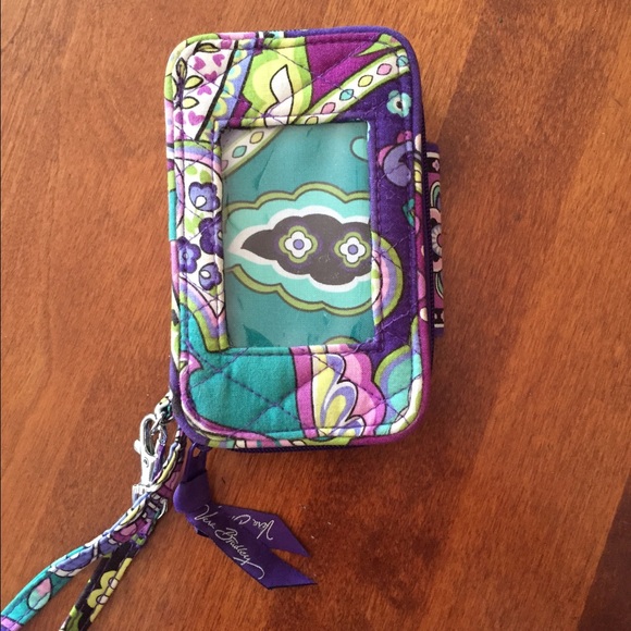 Vera Bradley smartphone wristlet
