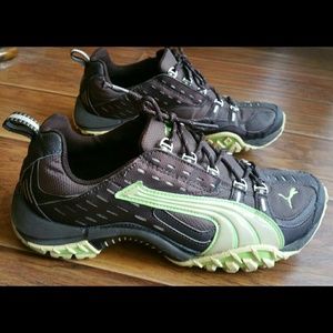 PUMA Hiking shoes Sz 7.5 - A FRIEND NEEDED IT!