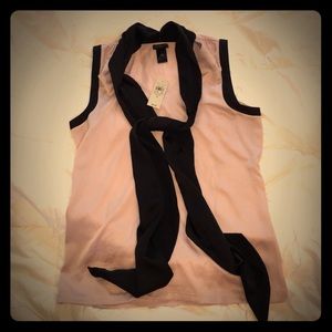 Mauve sleeveless blouse