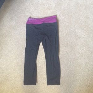 cropped lulu lemon leggings