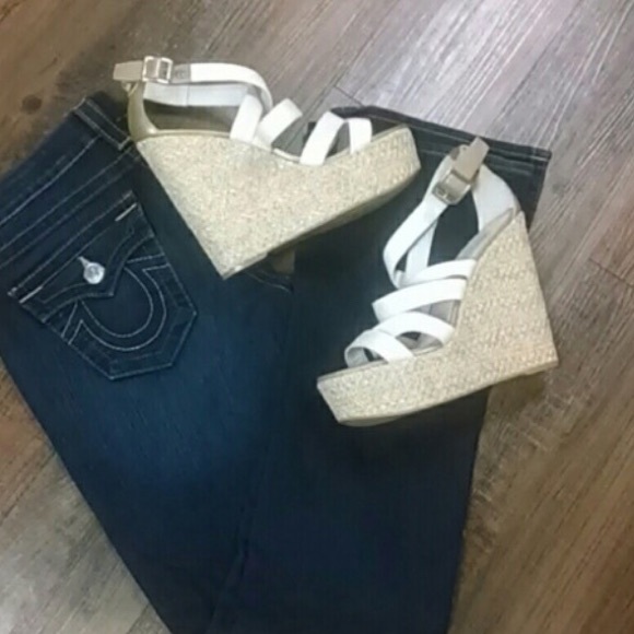 Nine west wedges