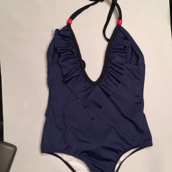 One piece swimwear