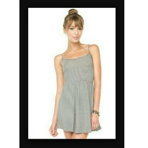 BRANDY MELVILLE NORA DRESS