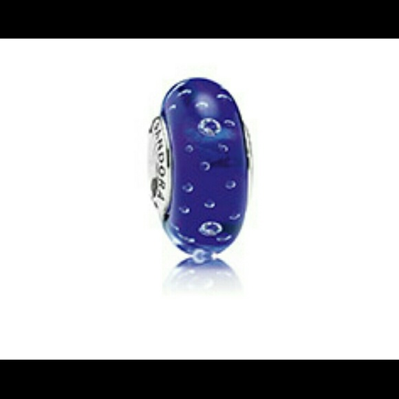 Pandora Blue effervescent CV