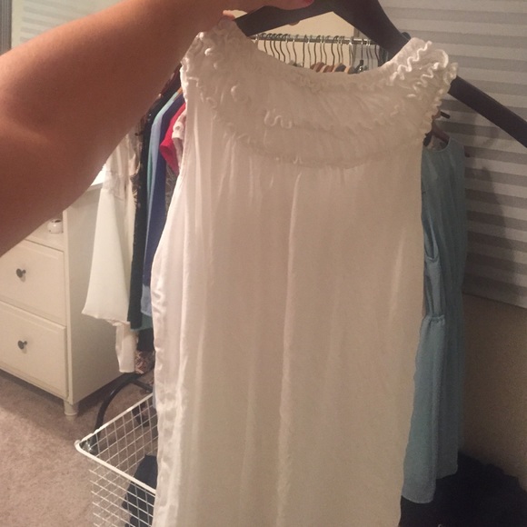 Shirt - Picture 4 of 4