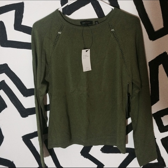 bcbg sweater