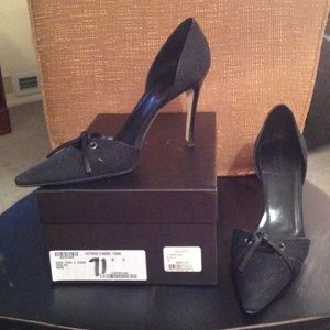 Authentic Gucci black original gg pumps