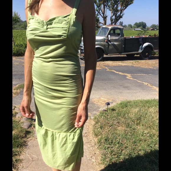 Cool, Flirty Summer Dress 🍁REDUCED FROM $13🍁