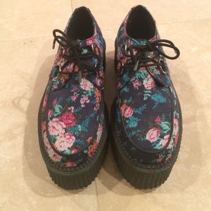 Floral Creeper TUK shoes