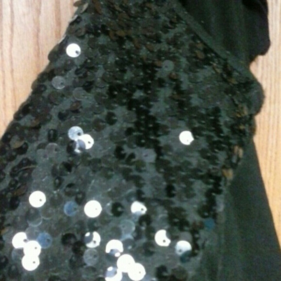 Stylish shirt for evening out with the girls. - Picture 3 of 4