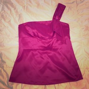 One shoulder pink blouse