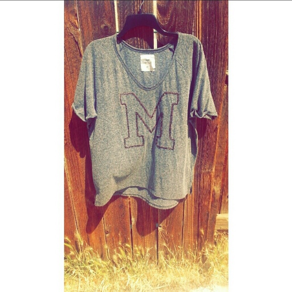 Loose fitted H&M t shirt