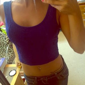 Crop top