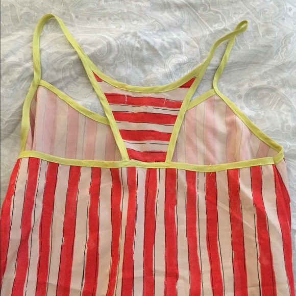 Top - Picture 3 of 3