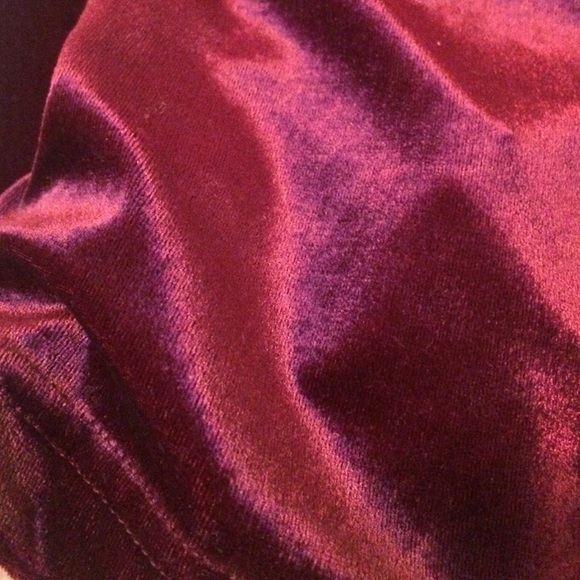 SOLD - Picture 3 of 4