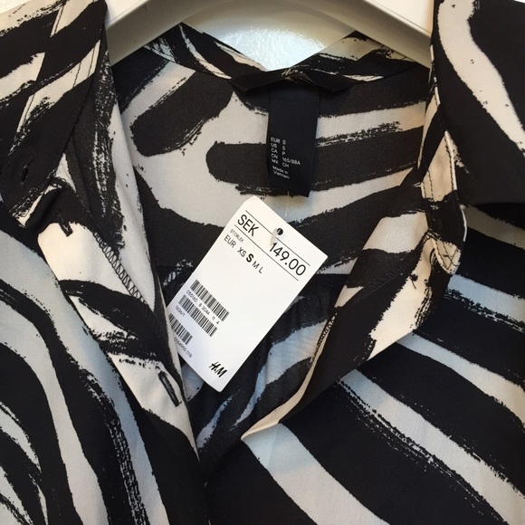 Zebra blouse - Picture 3 of 4