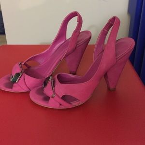 BCBGeneration sexy pink sandal, size 6 1/2.