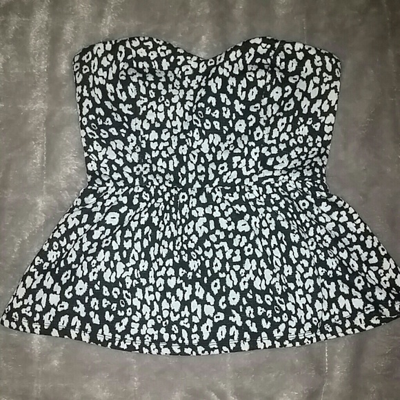Animal Print Peplum Top w/ Sweetheart Neckline