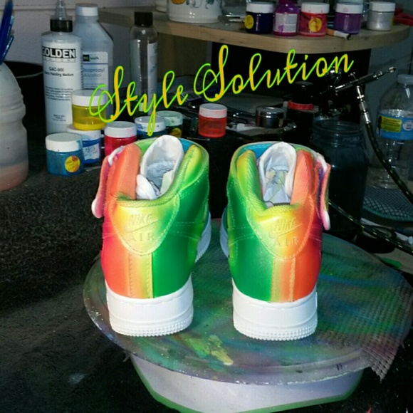 Custom Air FORCE 1's - Picture 2 of 4