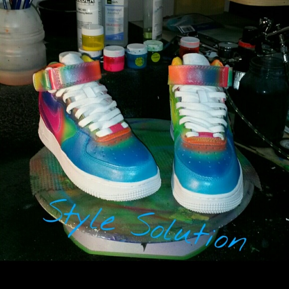 Custom Air FORCE 1's - Picture 4 of 4