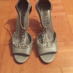 New York Transit High Heels